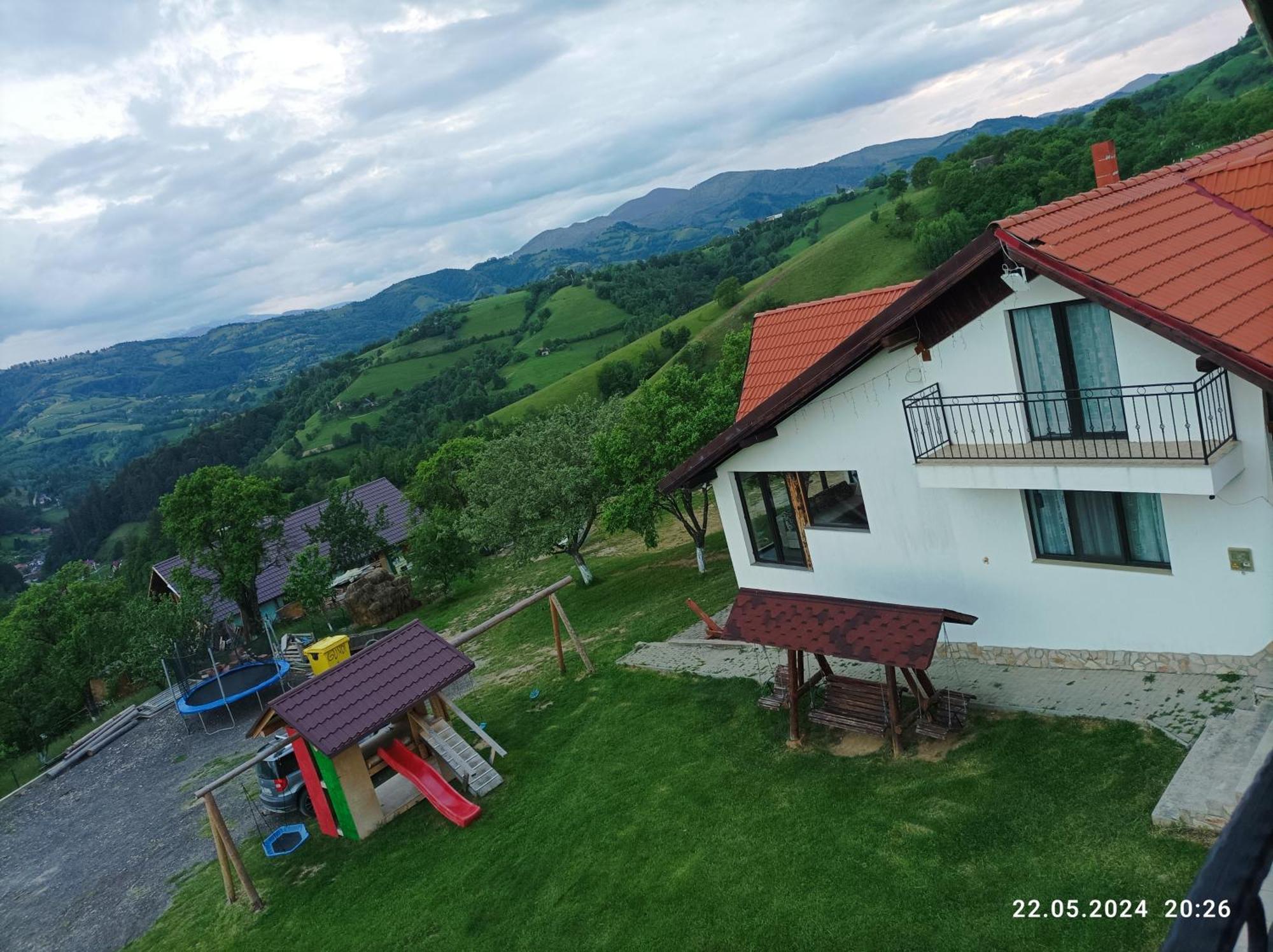 Villa Casa Din Livada, Poiana Marului, Brasov Exterior foto